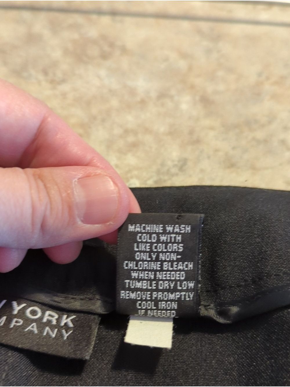 New York & Company Black Dress Pants Women's Size 12 Average Cuffed Hem - Picture 9 of 9